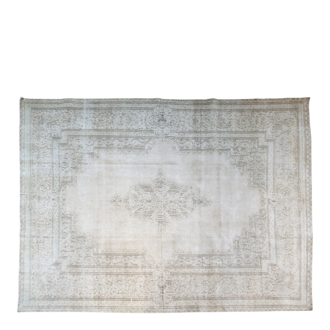 1960s Persian Kerman : 8'10 x 11'10 overdyed carpet