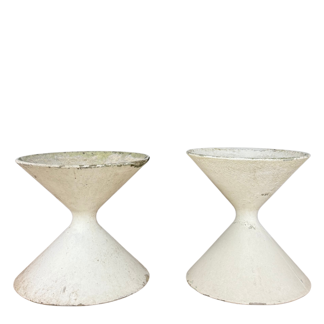 1960s Willy Guhl : 18-19" diablo garden planter, Switzerland