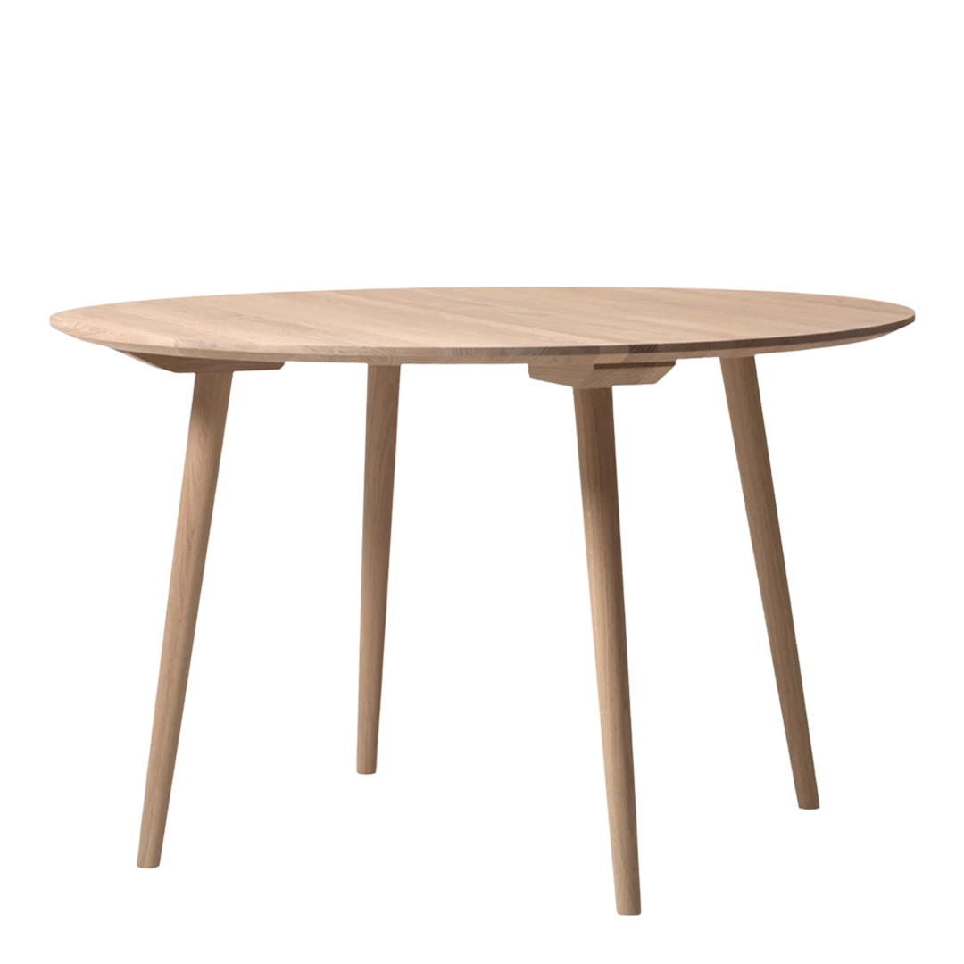 Sami Kallio : In Between SK4 Table for &Tradition