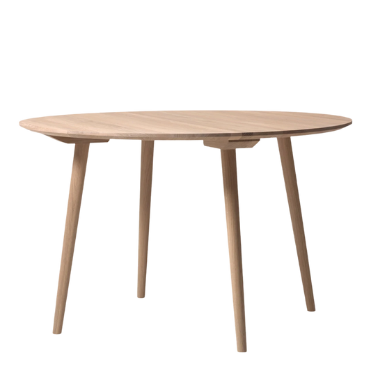 Sami Kallio : In Between SK4 Table for &Tradition
