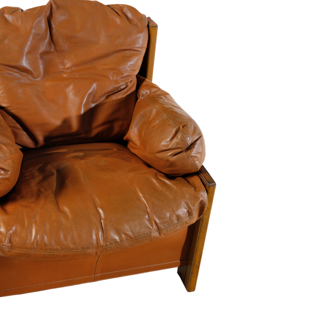 1980s Afra & Tobia Scarpa : "Artona" leather bergere lounge chair