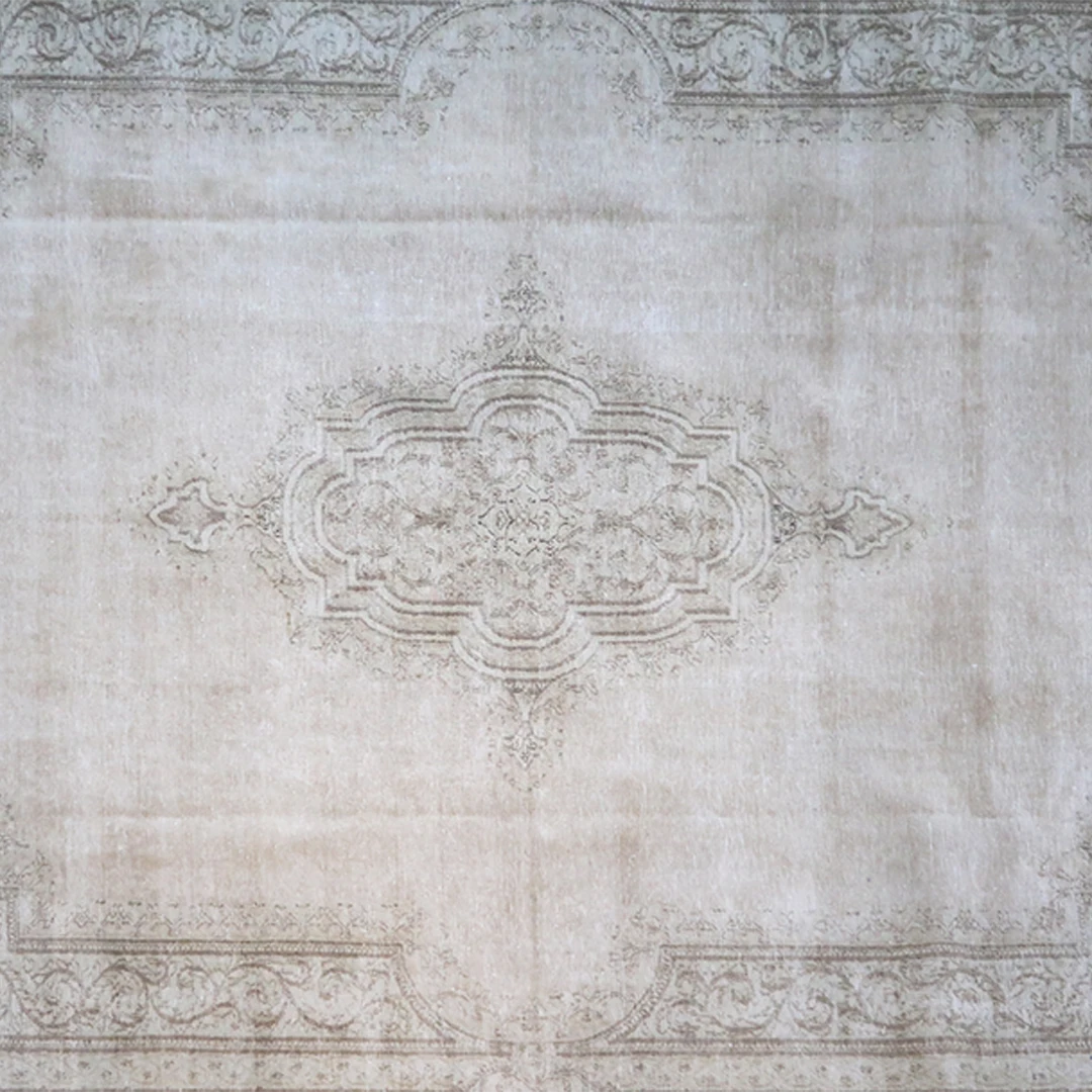1960s Persian Kerman : 8'10 x 11'10 overdyed carpet