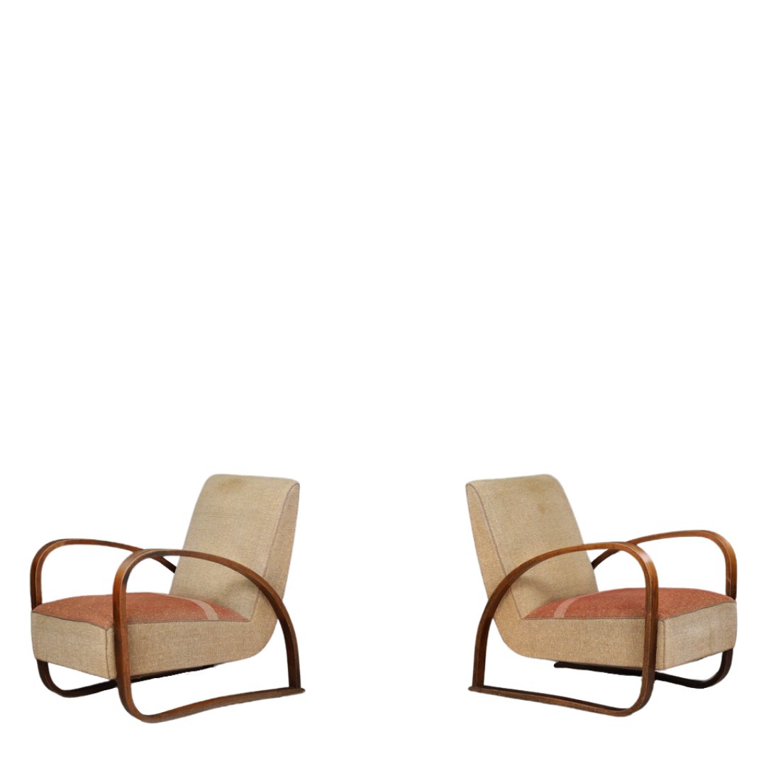 1930s Jindřich Halabala : modernist "Arc" Model 70 beechwood armchair