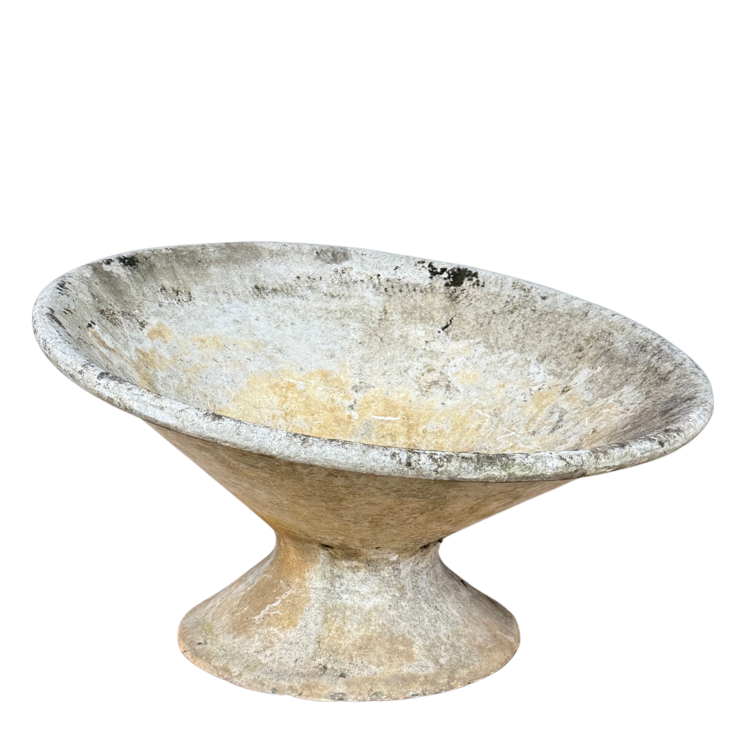 1960s Willy Guhl : 25" diam. tilted saucer planter, Switzerland