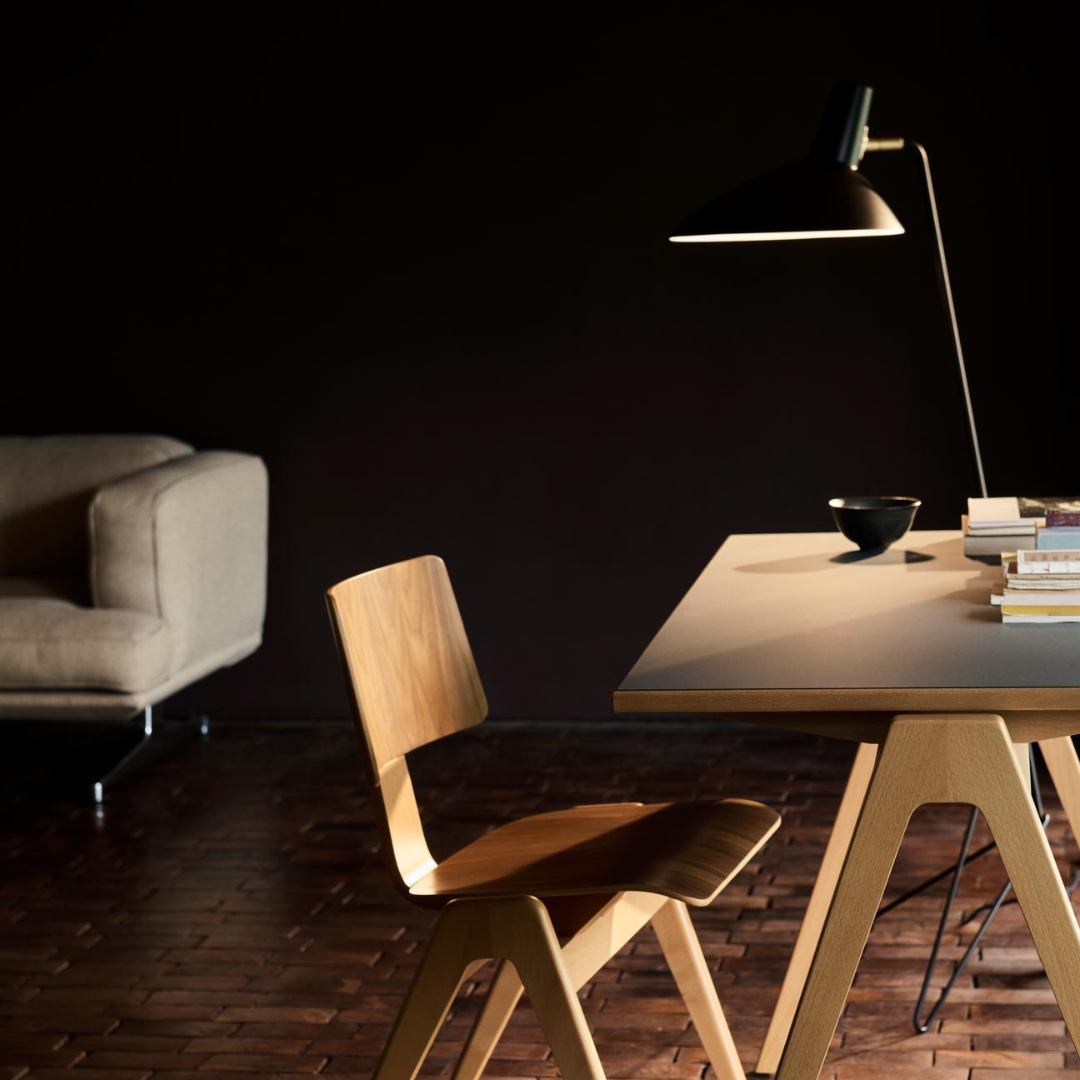 Hvidt & Mølgaard : Tripod HM9 Desk Lamp for &Tradition