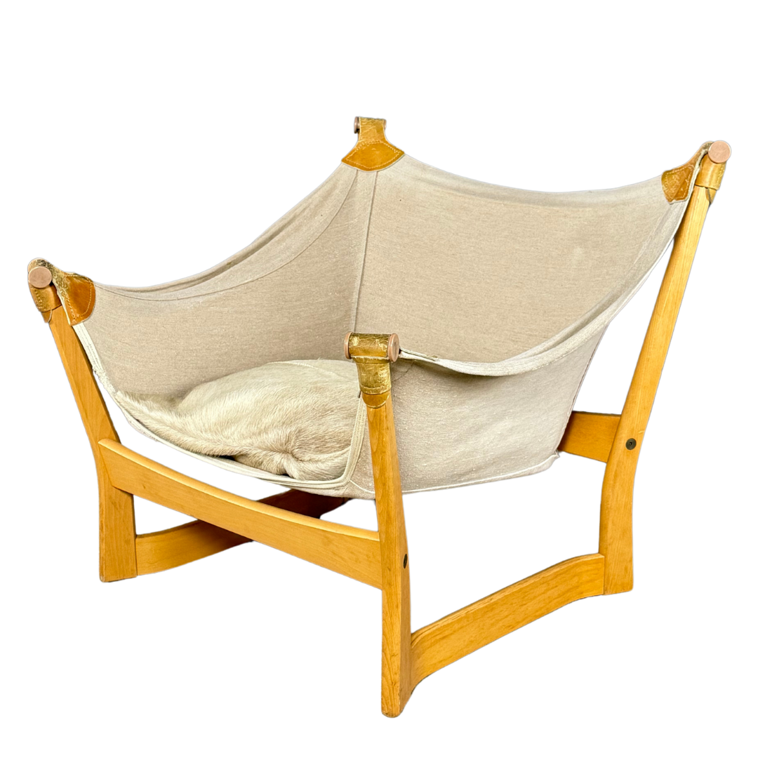 1960s Tormod Alnaes : beechwood "Trega" lounge chair, w/hide cushion