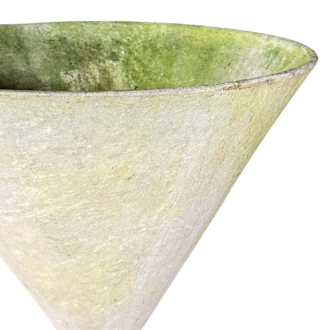 1960s Willy Guhl : 35" diablo garden planter, Switzerland