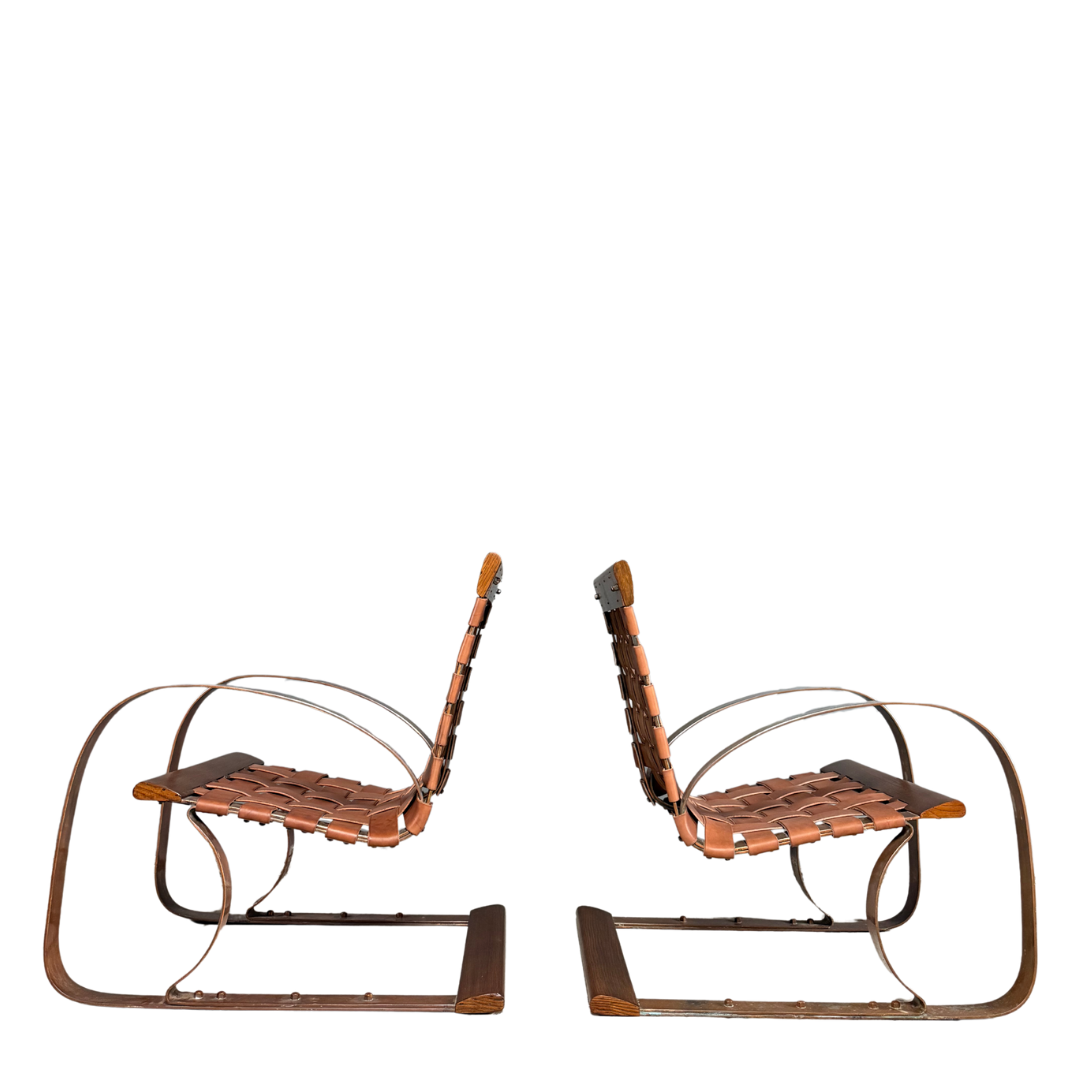 1980s Post Modern : steel, leather and wood cantilever spring chair