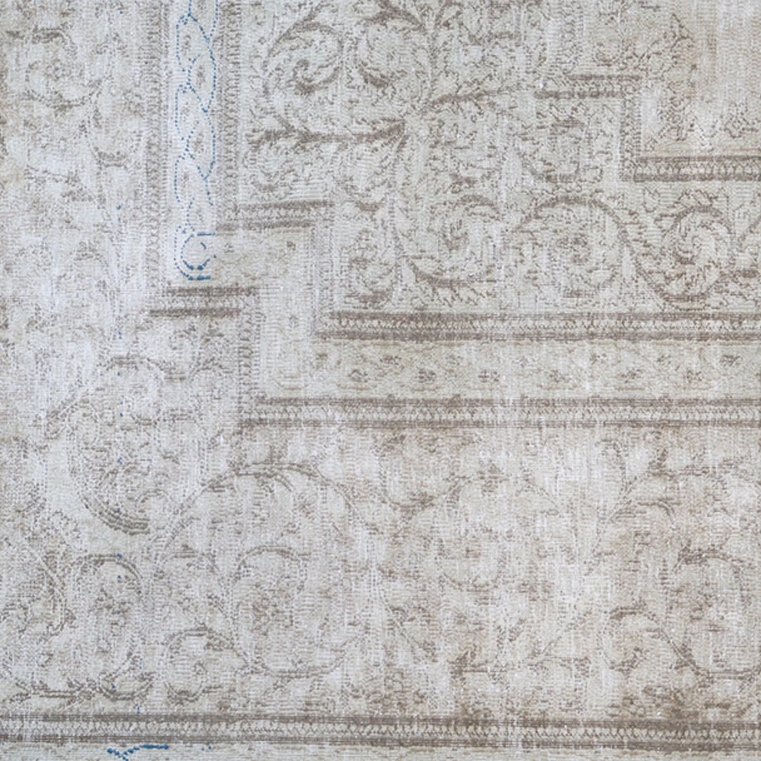 1960s Persian Kerman : 8'10 x 11'10 overdyed carpet
