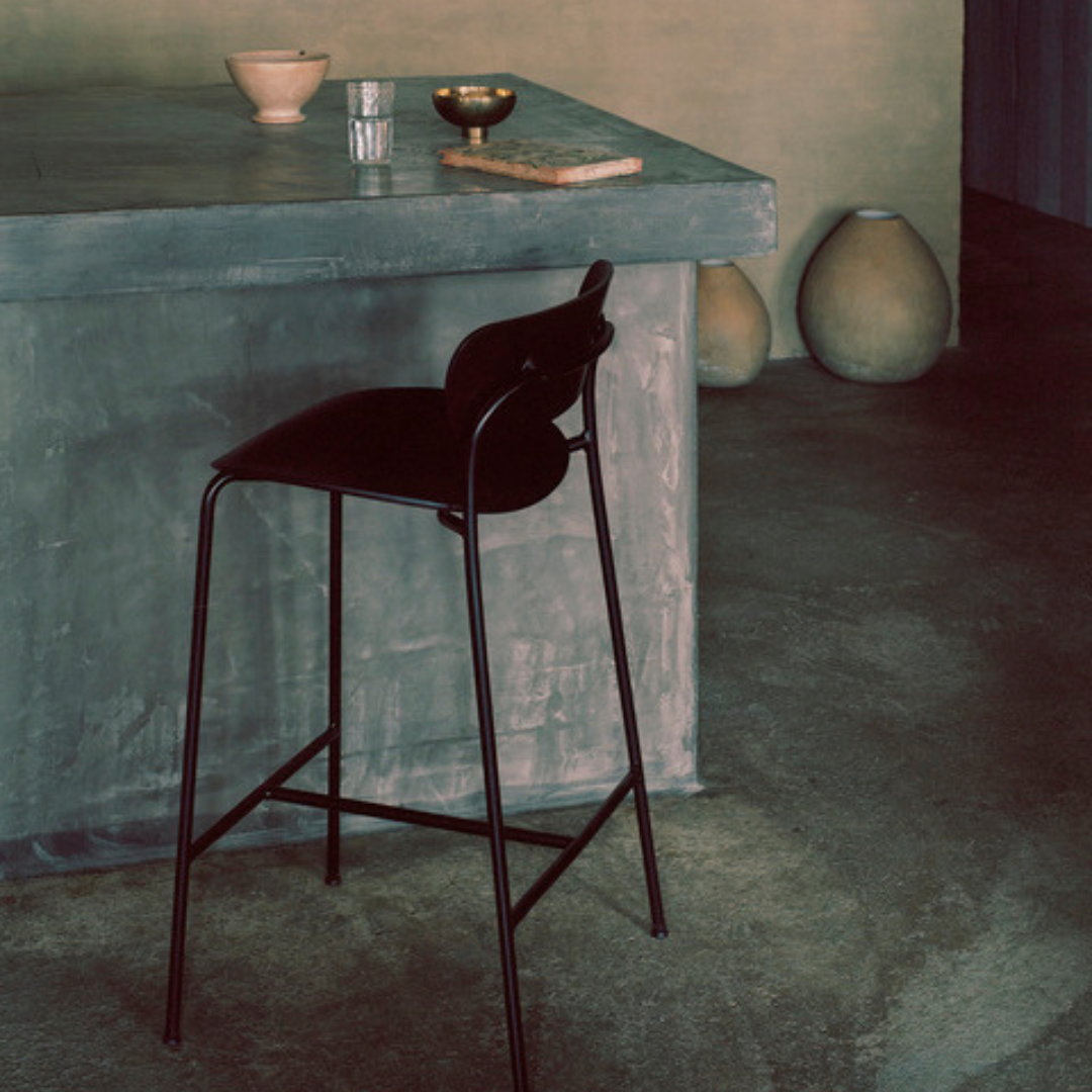 Anderssen & Voll : Pavilion AV7 Counter Stool for &Tradition