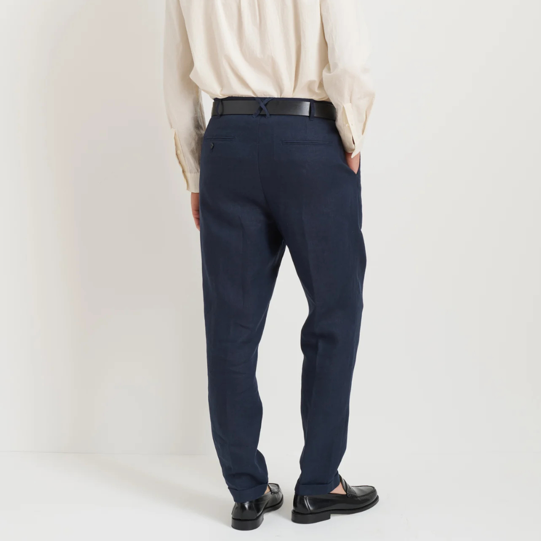 Alex Mill : Standard Pleated Pant in Linen