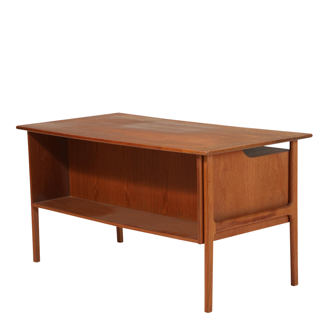 1960s Danish Design : classic teakwood 6-drawer 55" desk