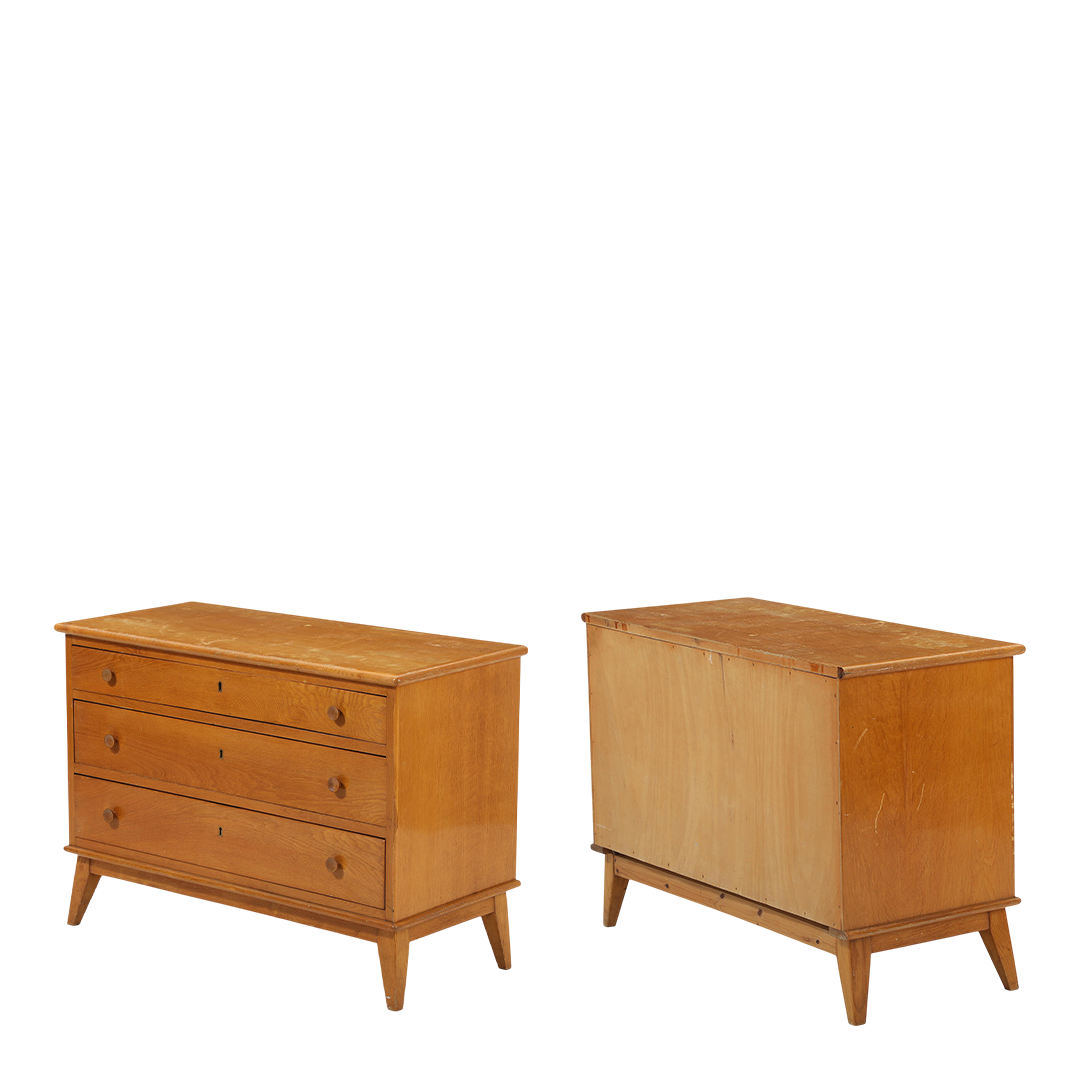 1940s Danish : three drawer oakwood chest, round knobs