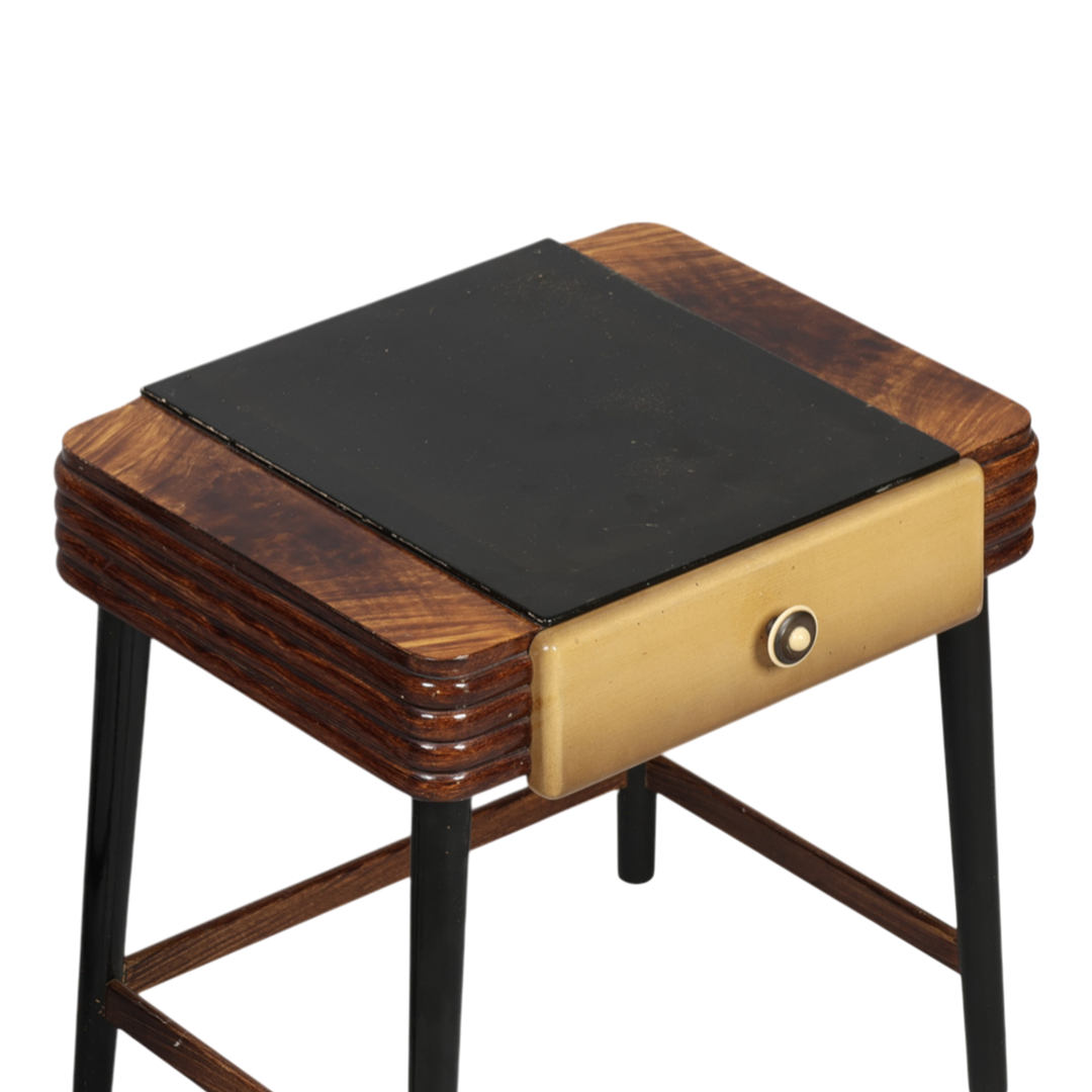 Pair Late 1930s: transitional Art Deco lacquered 20" nightstands
