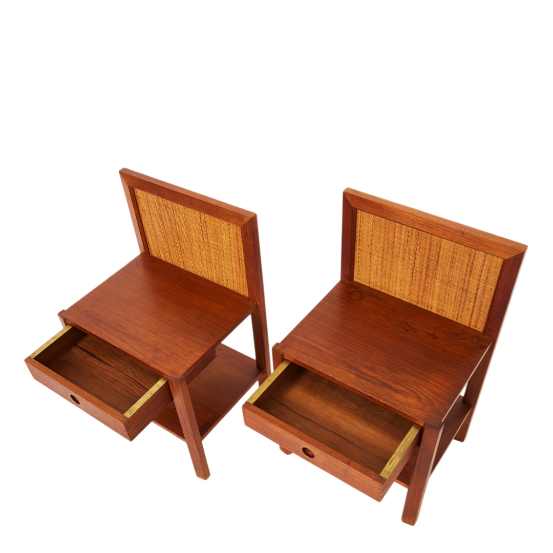 Pair 1960s Danish Design : teakwood & woven hemp bedside tables