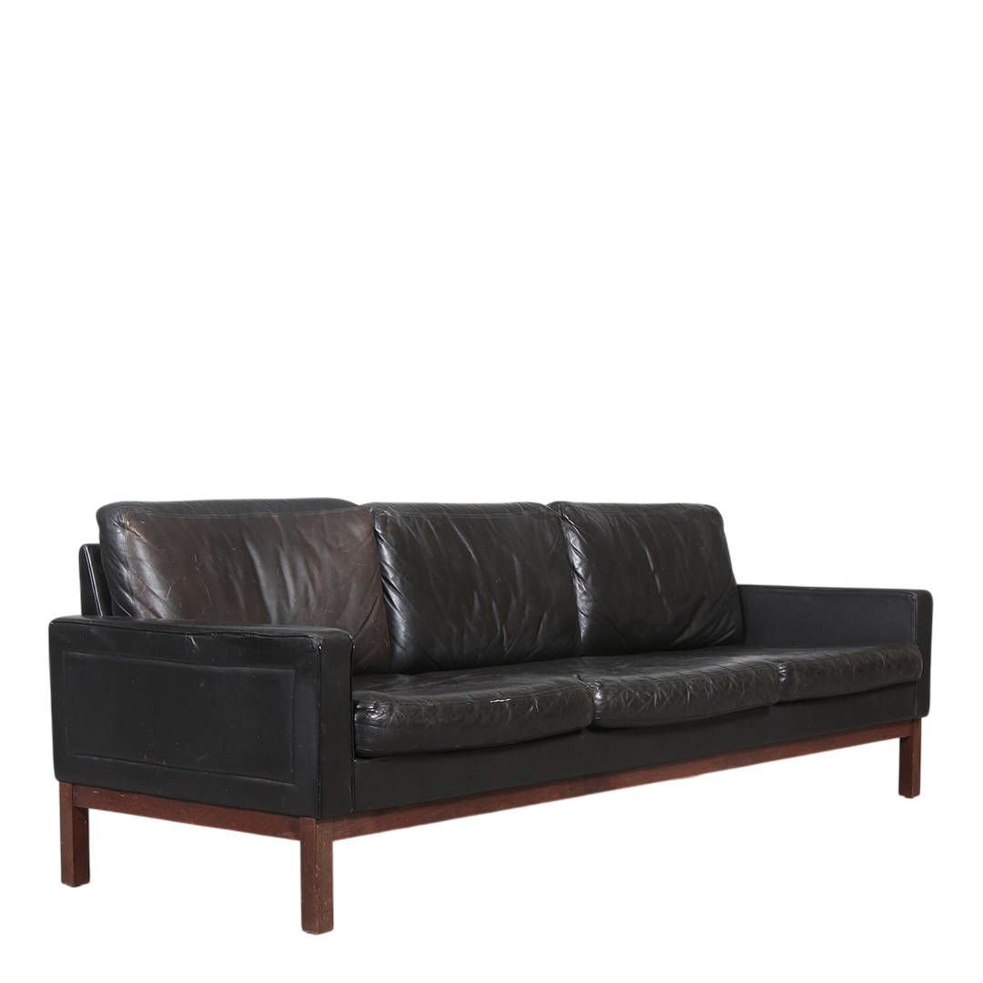 1970s Asko Finland : black leather & rosewood 3-seat sofa