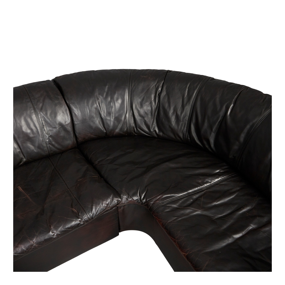 1970s Hans Kaufeld : six piece black leather sectional sofa & lounge chair