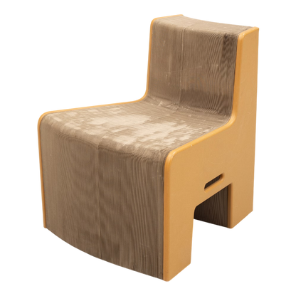 c2005 Chishen Chiu : Flexible Love chair, accordion recycled paper & wood