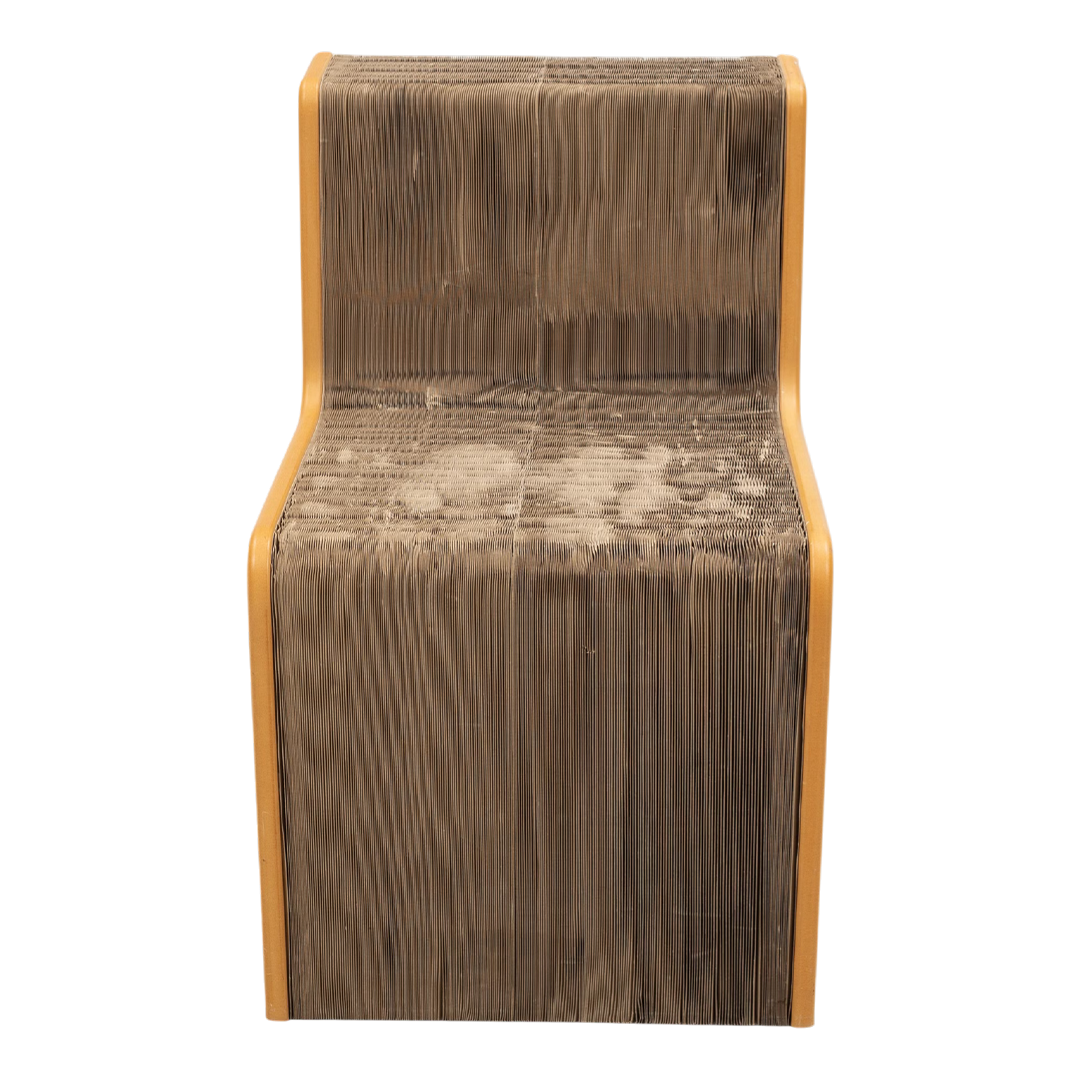 c2005 Chishen Chiu : Flexible Love chair, accordion recycled paper & wood