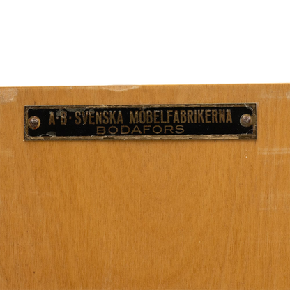 1940s Axel Larsson : "1000 Series" flame birch desk, Bodofors