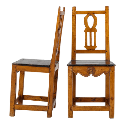Pair late 18thc Swedish : carved provincial birchwood side chairs w/shell detail