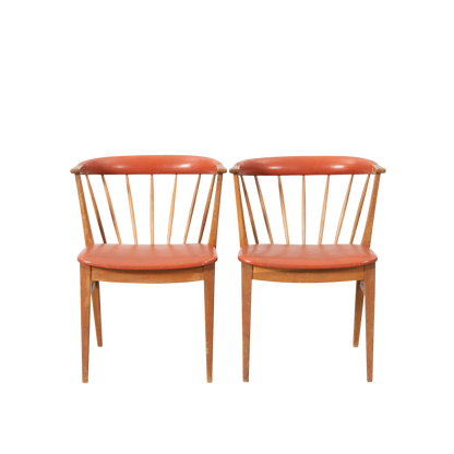 1950s Swedish : fanned spindle-back “cocktail chair” w/leatherette seating