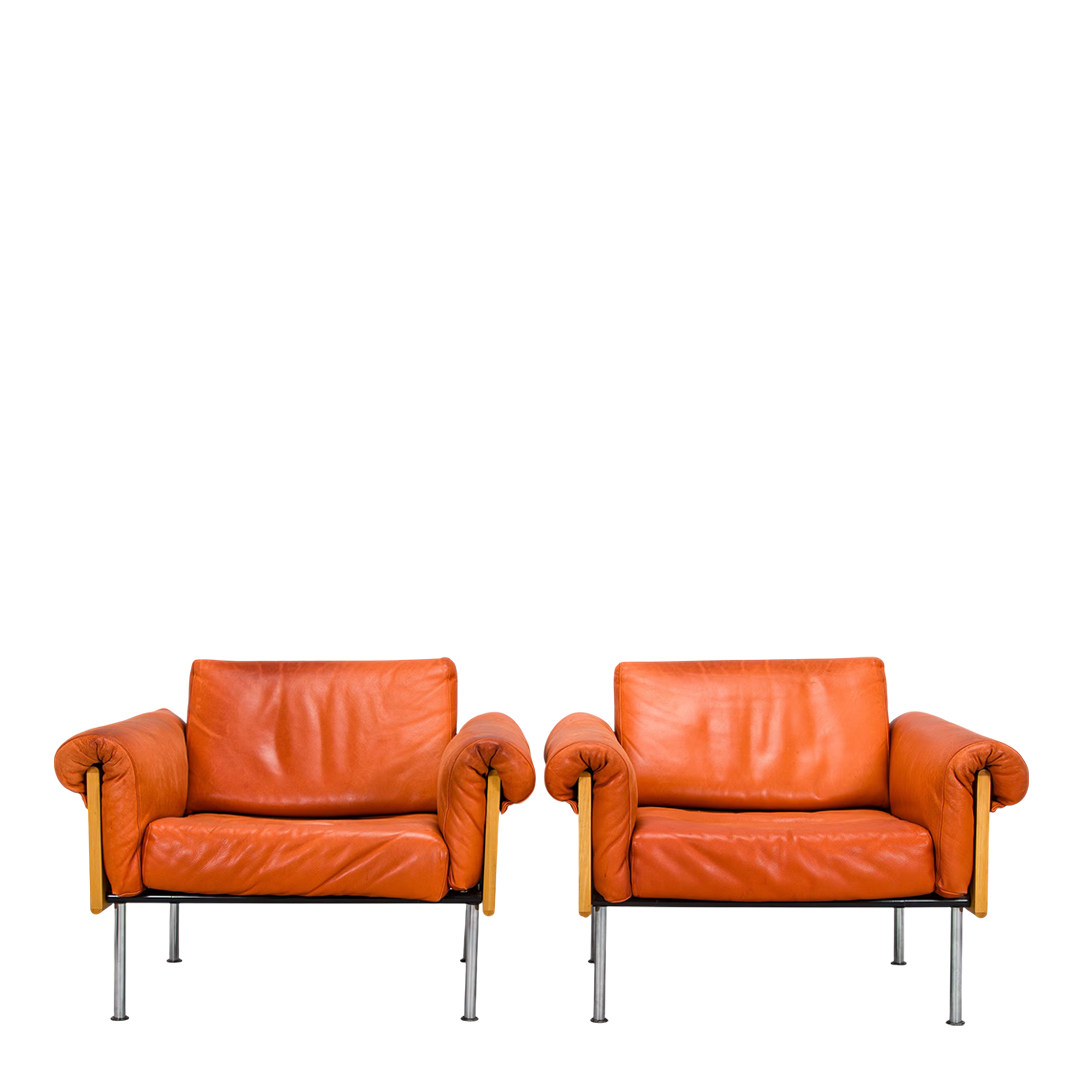 1970s Yrjö Kukkapuro : pair of orange leather & birch 
