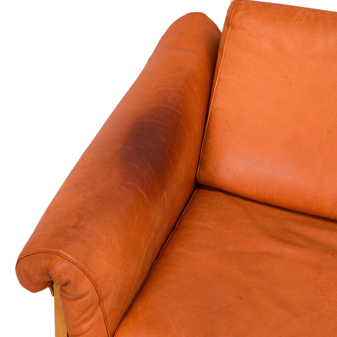 1970s Yrjö Kukkapuro : orange leather and birchwood 