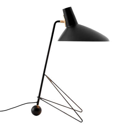 Hvidt & Mølgaard : Tripod HM9 Desk Lamp for &tradition