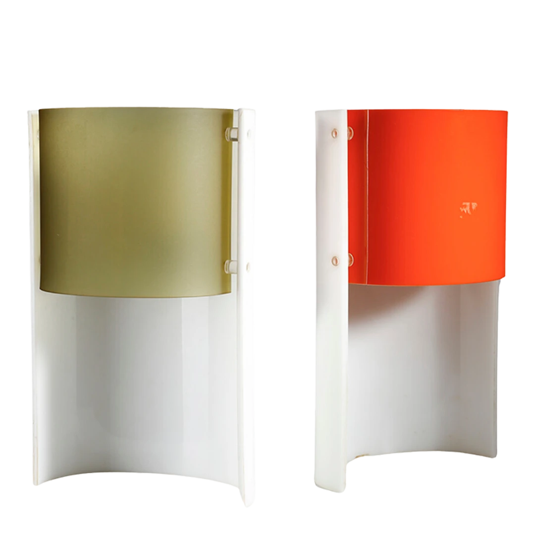 1970s Italian : 12" plexiglass cylinder table lamp