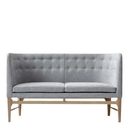 Arne Jacobsen & Flemming Lassen : Mayor AJ6 Sofa for &tradition