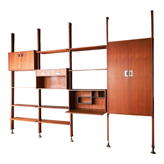 1960s Leonardo Fiori : four-bay shelving unit, Italy