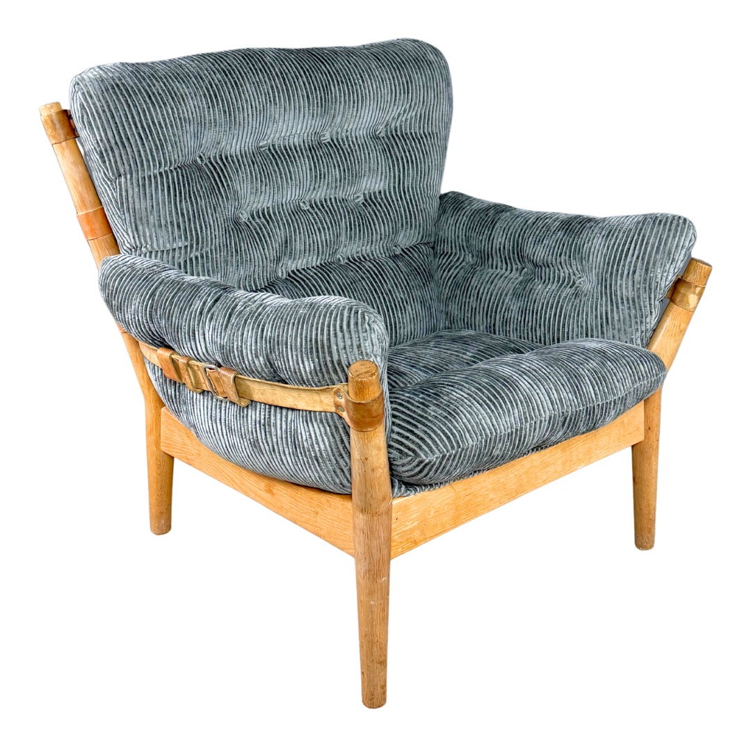 1970s John Mortensen : Model 4521 lounge chair in grey corduroy