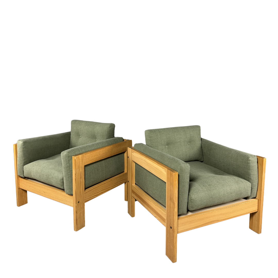 Pair 1980s European : solid pinewood square-frame armchairs