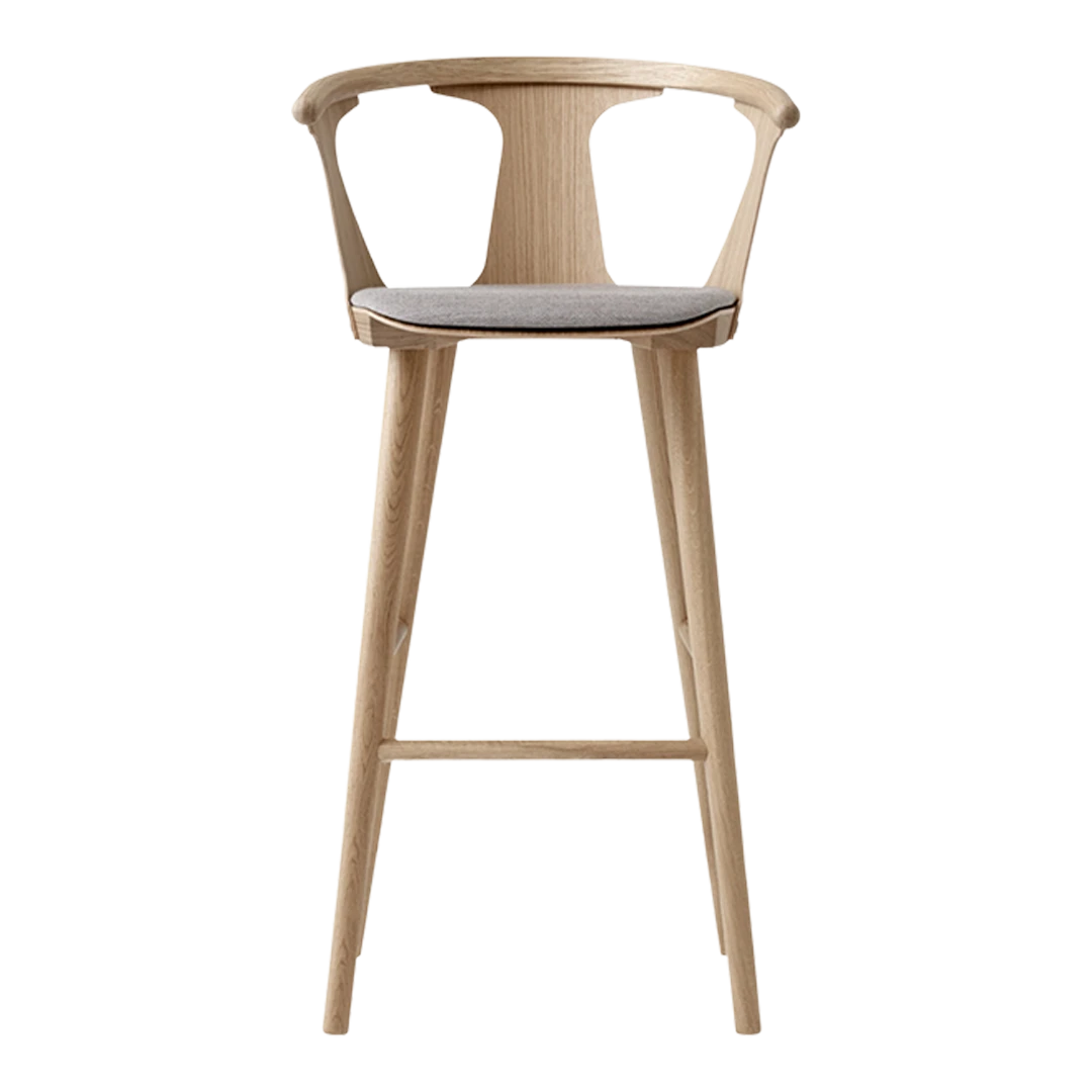 Sami Kallio : In Between SK10 Bar Stool for &Tradition