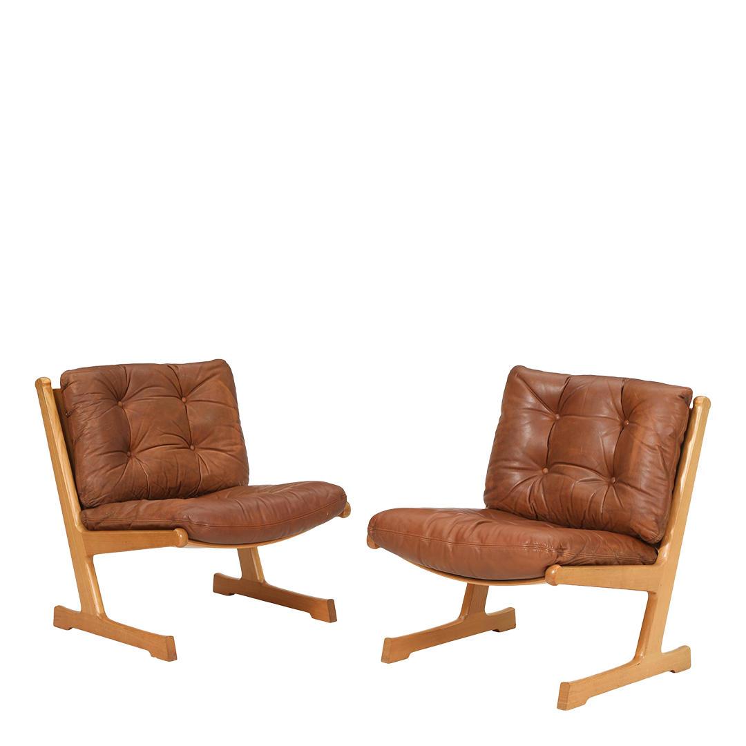 1960s Ditte & Adrian Heath : pair Model 242 ashwood & leather cantilever chairs