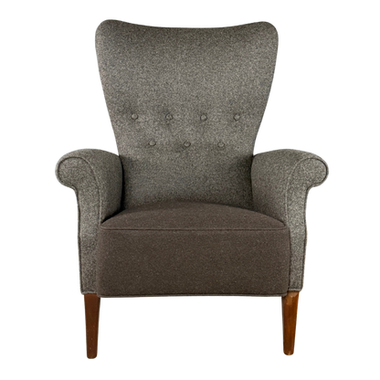 1950s Fritz Hansen : upholstered armchair with sculpted tall back