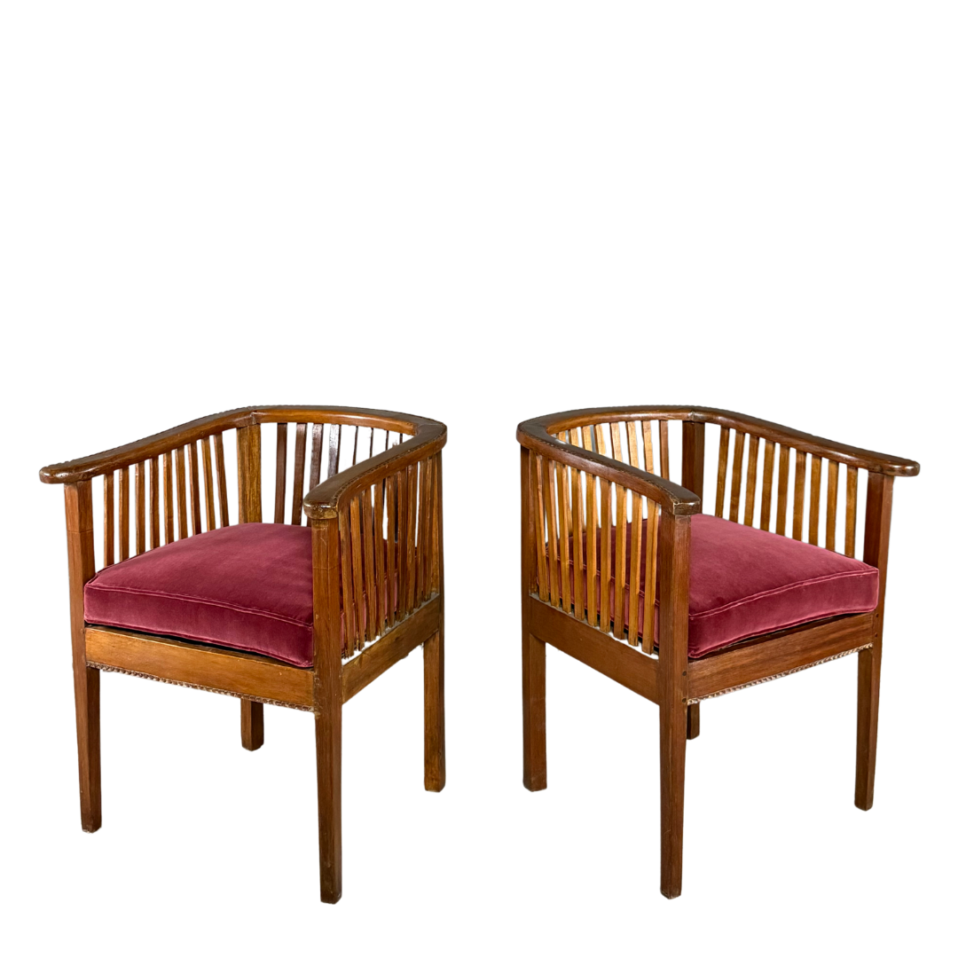 1930s Italian : pair Rationalist designed solid walnut spindle chairs