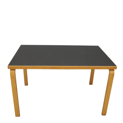 1930s design Alvar Aalto : birchwood "L-Leg" table, Artek Finland