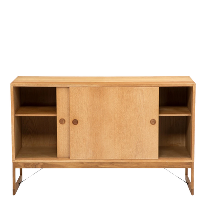 1970s Børge Mogensen : 53" oakwood sideboard, Denmark