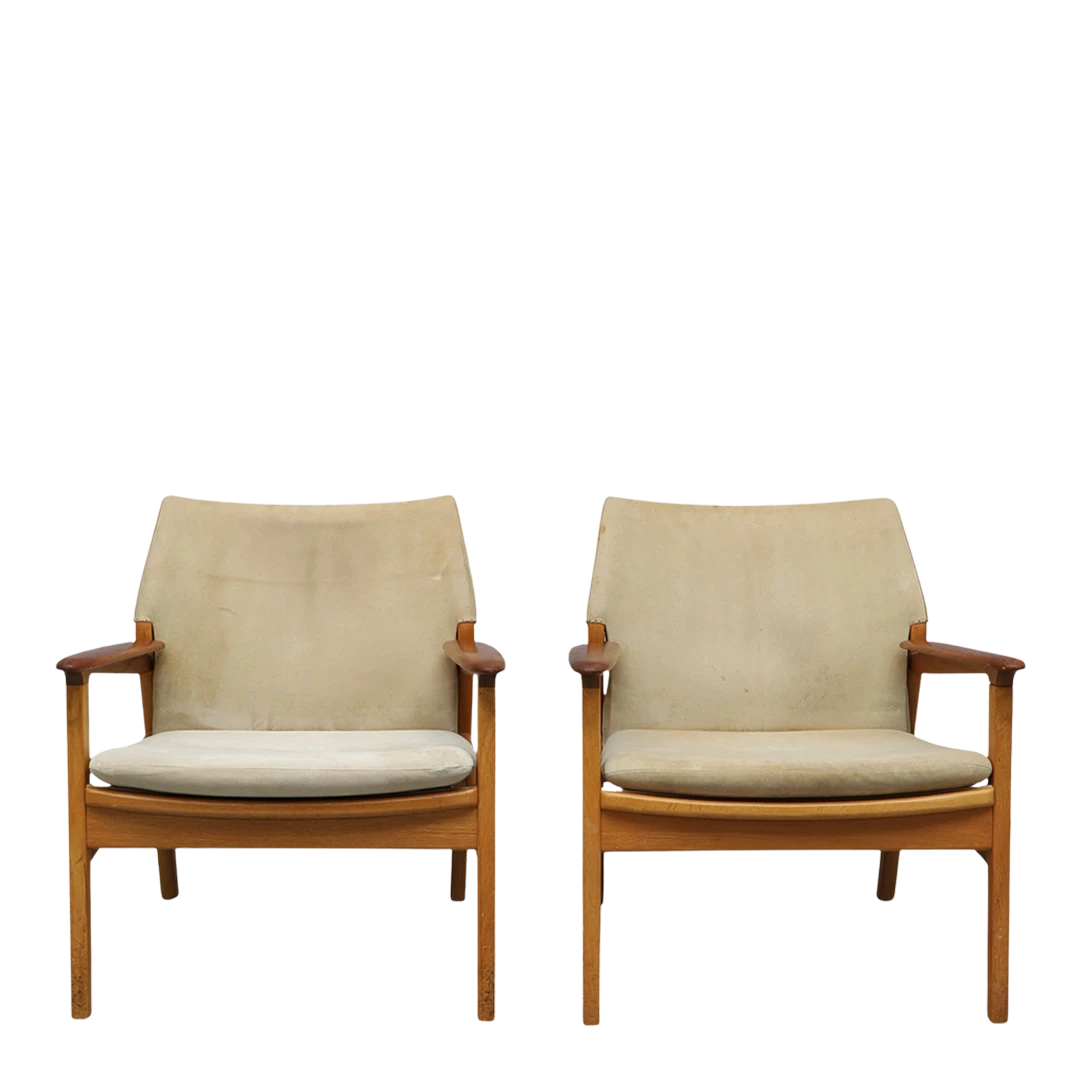 1960s Hans Olsen : Model 9115 suede armchair, Sweden