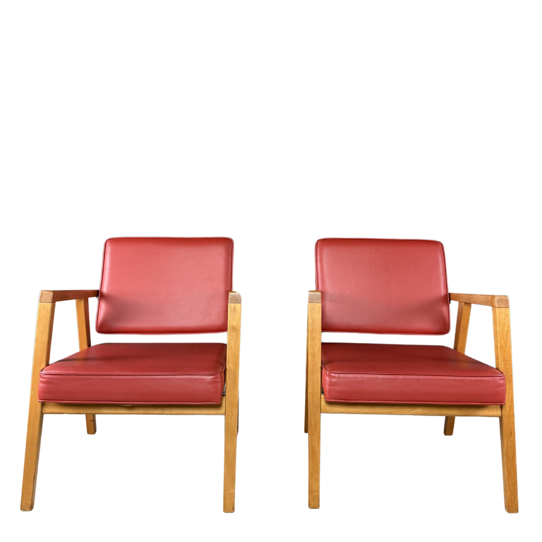 1950s Franco Albini : model 48 "Louisa" armchair in red leatherette