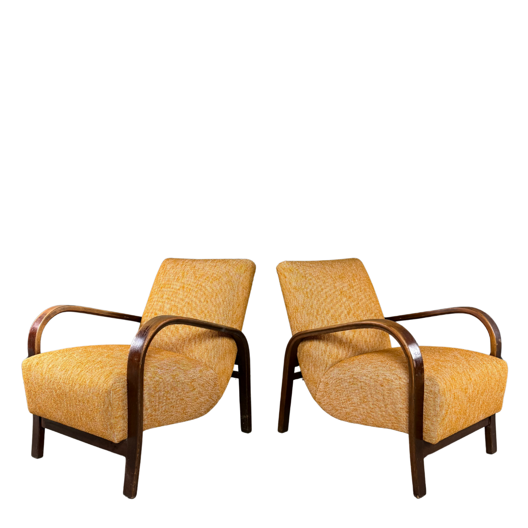 1950s Koželka and Kropácek : bent beechwood armchair