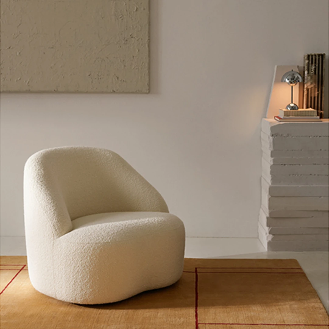 Louise Liljencrantz : Margas LC2 Lounge Chair for &Tradition