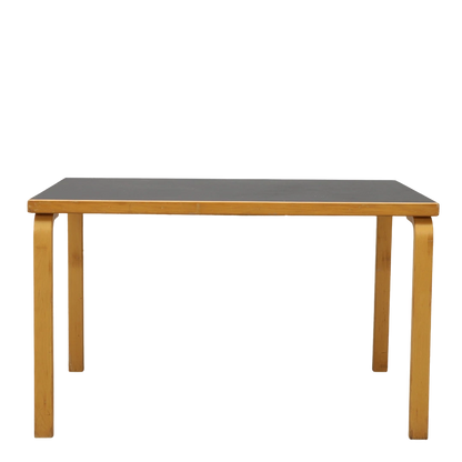 1930s design Alvar Aalto : birchwood "L-Leg" table, Artek Finland