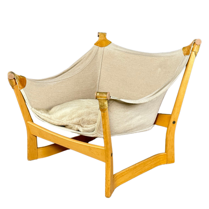 1960s Tormod Alnaes : beechwood "Trega" lounge chair, w/hide cushion