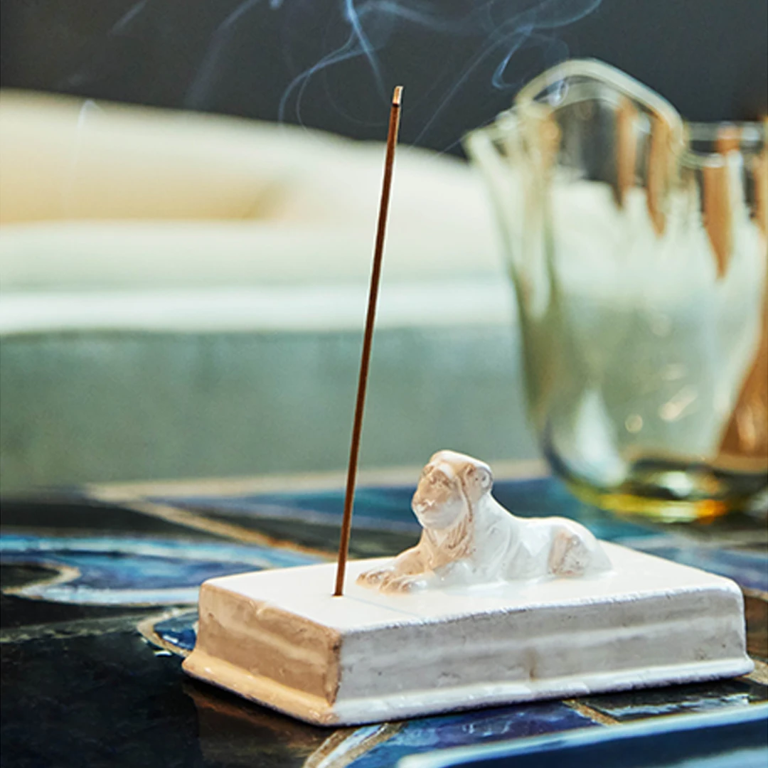 Astier de Villatte : Lion on Slab Incense Holder – FINCH hudson Astier de Villatte : Lion on Slab Incense Holder – FINCH hudson