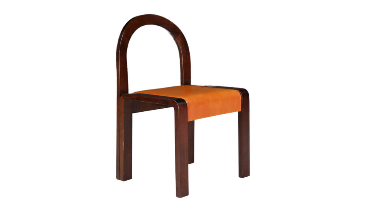 1970s Gae Aulenti (attr) : set six walnut & leather dining chairs, Italy