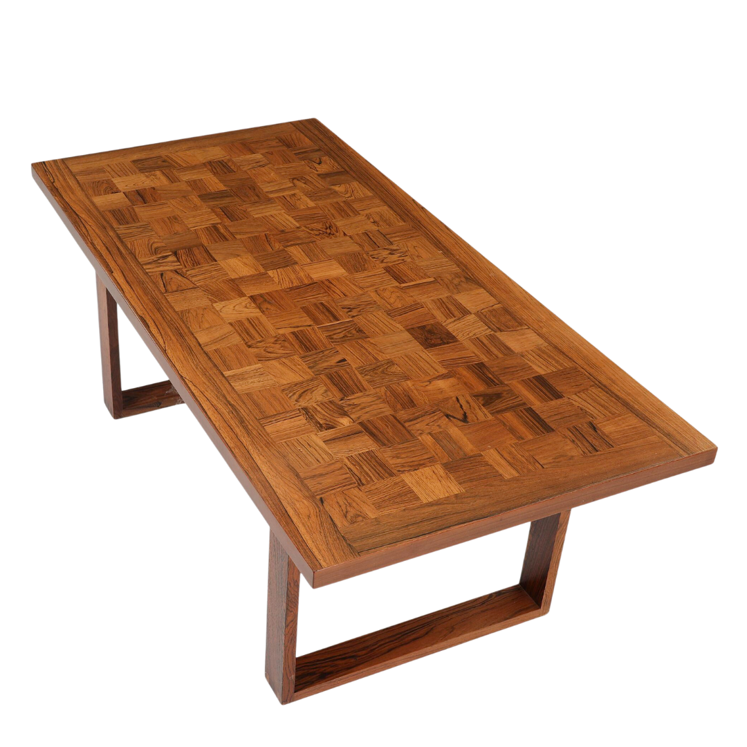 64 - 1960s Poul Cadovius : rosewood "Governor" coffee table w/checkerboard top