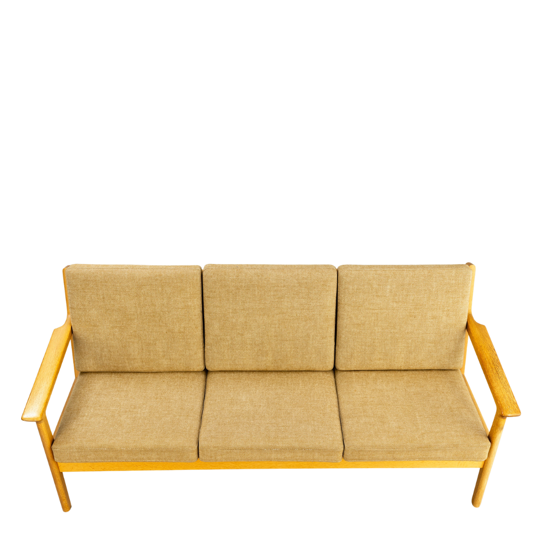 1960s Hans Wegner style : 3-seat modernist oakwood sofa